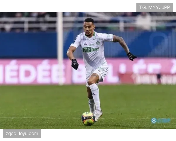 圣埃蒂安新赛季战术革新显成效，竞争力稳步提升引关注