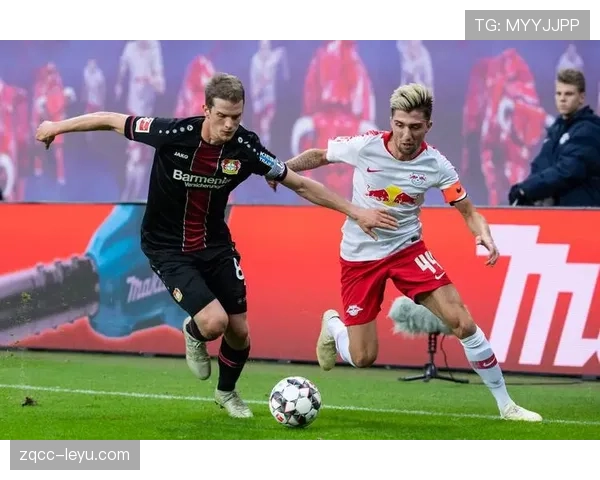 美因茨球队在新赛季前两轮表现稳定，展现出强大的竞争力与争夺希望