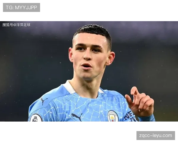 福登伪边锋内收作为中场连接器的战术解析 福登伪边锋内收作为中场连接器的战术解析